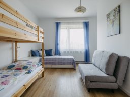 Schlafzimmer 2